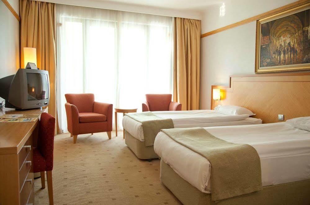Swiss International Kizilcahamam Hotell Exteriör bild