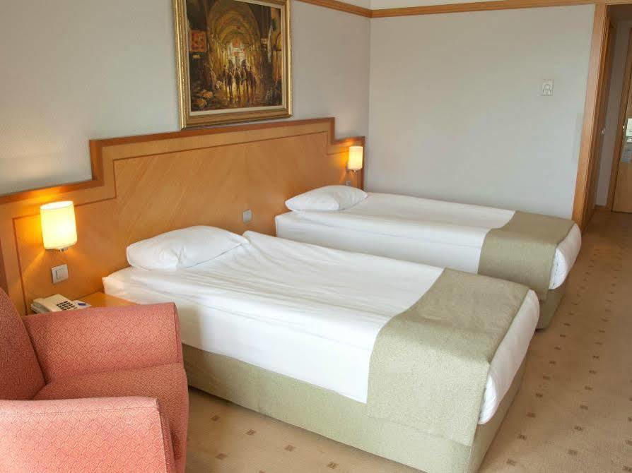 Swiss International Kizilcahamam Hotell Exteriör bild